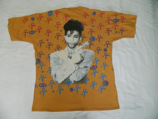 Vintage PRINCE 1993 ALLOVER PRINT LOVE SYMBOL TOUR T-Shirt