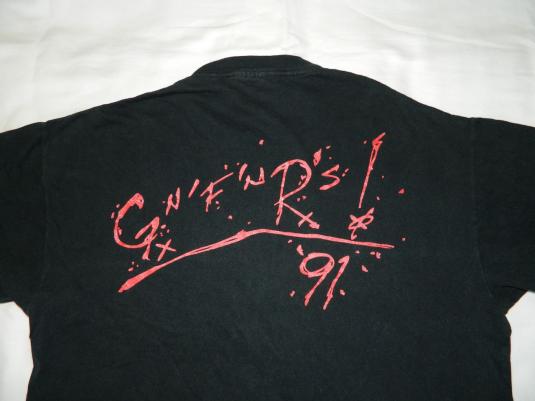 Vintage GUNS N ROSES RARE 1991 TOUR T-SHIRT UYI concert