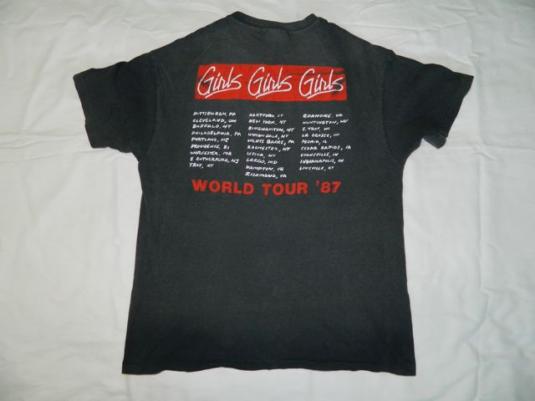 Vintage MOTLEY CRUE BAD BOYS 1987 TOUR T-Shirt XL