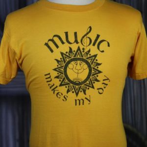 Vintage 70s/80s Music Makes My Day Hippie Concert T Shirt