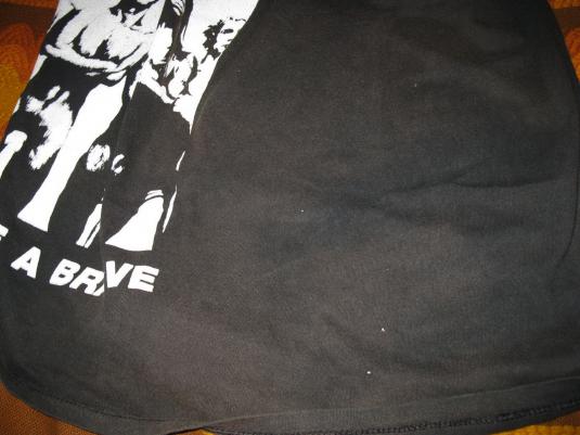 80s RED HOT CHILI PEPPERS FIGHT LIKE A BRAVE VINTAGE T-SHIRT | Defunkd
