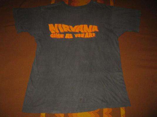 1992 NIRVANA COME AS YOU ARE VINTAGE T-SHIRTWITH BACKPRINT