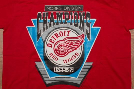 Vintage 80s Detroit Red Wings T-Shirt Norris Division Champs