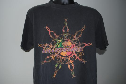 1996 Lollapalooza Vintage Concert Festival Band T-Shirt | Defunkd