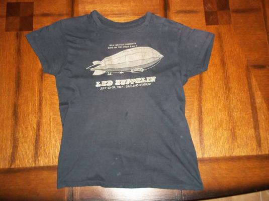 Vintage Led Zeppelin 1977 Day On The Green t-shirt M