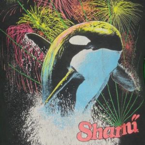 80s Vintage Sea World Shamu The Whale T Shirt