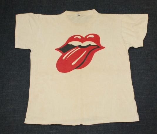 VINTAGE THE ROLLING STONES 1970’S TONGUE T-SHIRT *