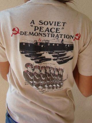 1983 A SOVIET “PEACE” DEMOSTRATION MASSIVE DISPLAY NUKE T