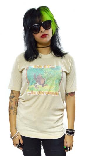 Vintage 70s Do It… In The Woods Transfer Iron-On T Shirt