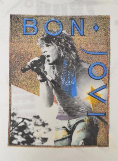 Vintage 80s Bon Jovi 7800 Fahrenheit Staff T Shirt Sz L