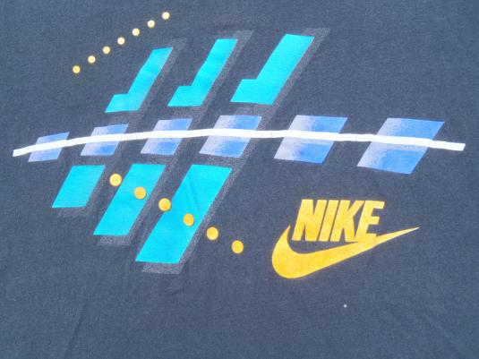 Vintage 1980s Nike Dark Navy Cotton Graphic T-Shirt L
