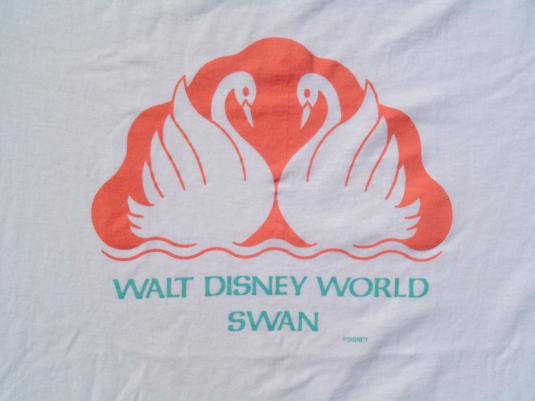 Vintage 1980s Walt Disney World Swan Hotel Resort T-Shirt L