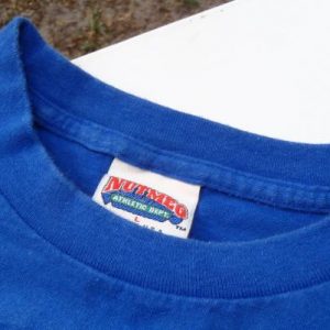Vintage 1990s Blue Detroit Pistons NBA Cotton Nutmeg T-Shirt L