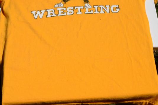 Vintage 1980s Iowa Wrestling Gold T-Shirt XL