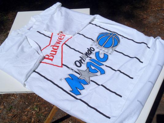 Vintage 1990s White Orlando Magic NBA Budweiser T-Shirt L/XL