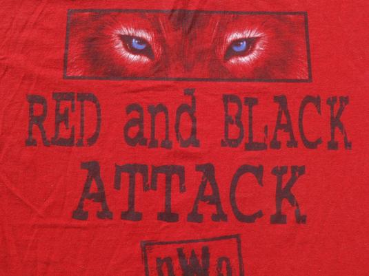 Vintage 1998 WCW nWo Red and Black Wrestling T Shirt L