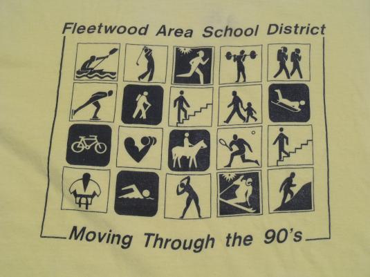 Vintage 1980s Fleetwood School District T-Shirt XL