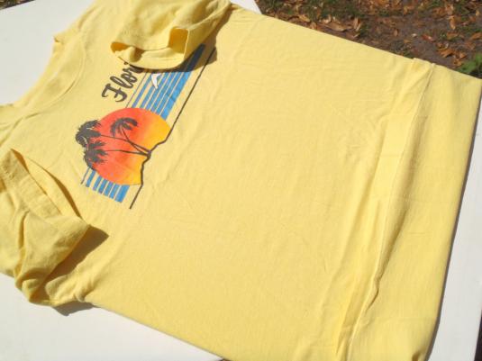 Vintage 1980s Yellow Florida Souvenir Cotton T-Shirt M