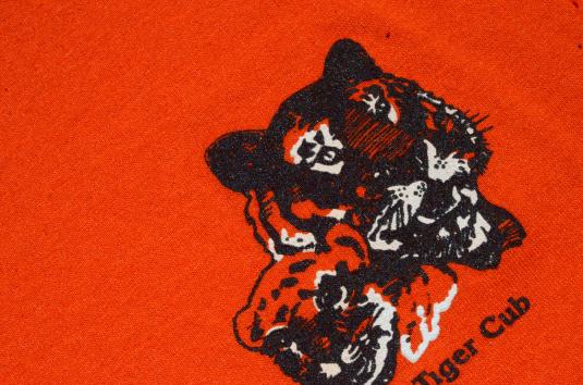 Vintage 1990s Boy Scouts Tiger Cub Orange Ringer T-Shirt L
