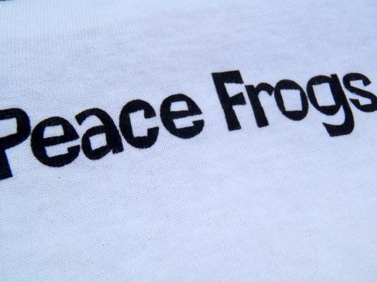 Vintage NWT 1990s White Peace Frogs Fly Catcher T Shirt XL