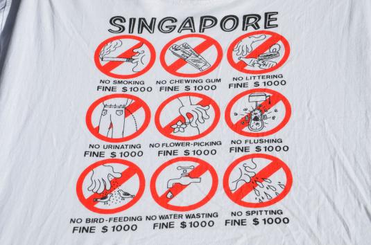 Vintage 1990s Singapore Souvenir T-Shirt XL