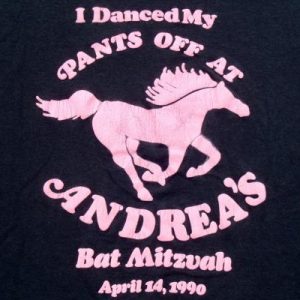 Vintage 1980s Gray Funny Bat Mitzvah Horse Andrea T-Shirt L