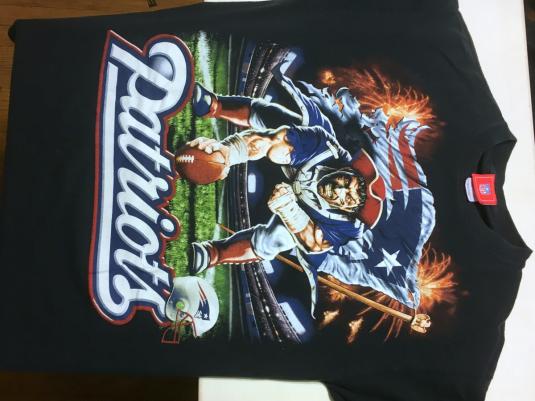 Vintage 1990s New England Patriots NFL Football T-Shirt L