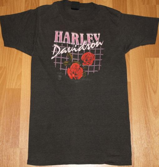 Vintage 1980s Harley Davidson 3D Emblem Roses t-shirt