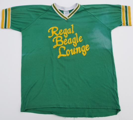 Vintage 80s Three’s Company Regal Beagle Lounge Jersey Shirt