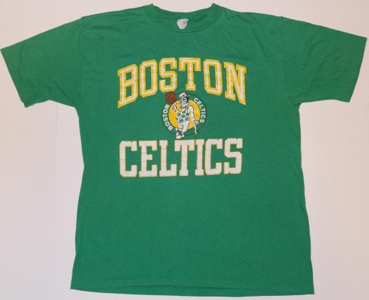 Vintage 1980s Boston Celtics Green Logo NBA T-Shirt