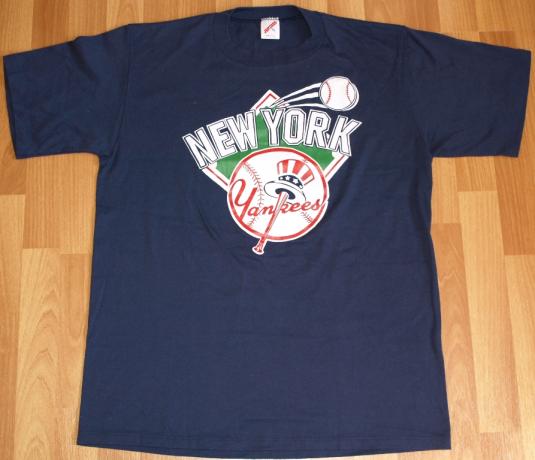 Vintage 1980s New York Yankees Baseball Logo T-Shirt