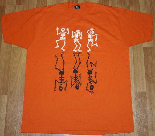 1990s Dancing Skeleton Orange Halloween T-Shirt