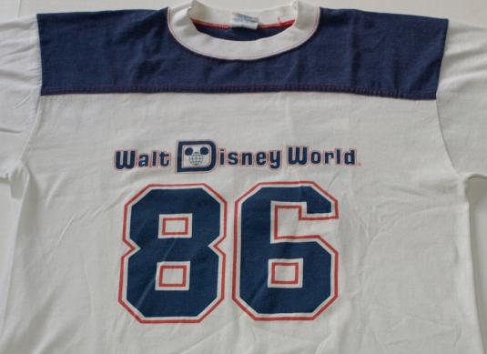 Vintage 1980s 86 Walt Disney World T Shirt White Blue