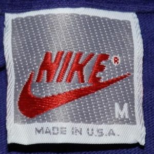 VTG 1991 Looney Tunes Porky Pig Michael Jordan NIKE AIR Tee