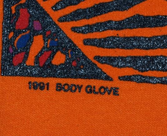 Vintage 1991 BODY GLOVE Surfing T-Shirt Orange 1990s