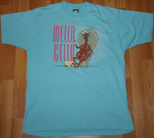 Vintage They Call Me Mello Cello Novelty T-Shirt