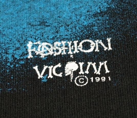 Vtg Fashion Victim Love Never Dies Dirty Skeleton T-Shirt
