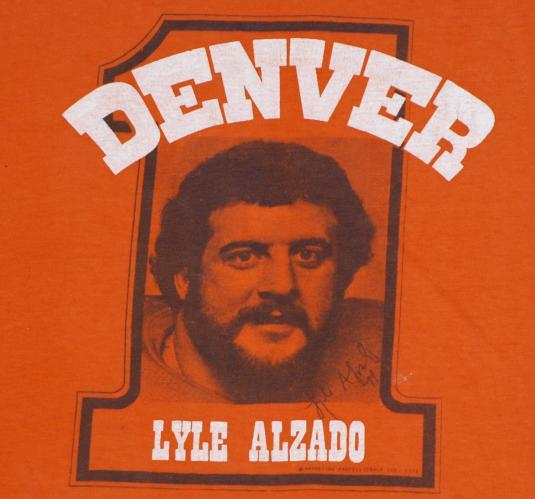 Vintage 70s LYLE ALZADO Denver Broncos NFL Football T-shir