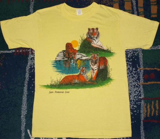 Vintage 80s San Antonio Zoo Tiger Yellow t-shirt 1980s