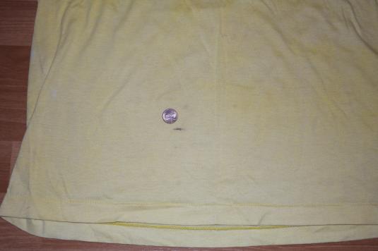 Vintage 1980’s Yoo-hoo Logo Soft Thin Screen Stars T-Shirt