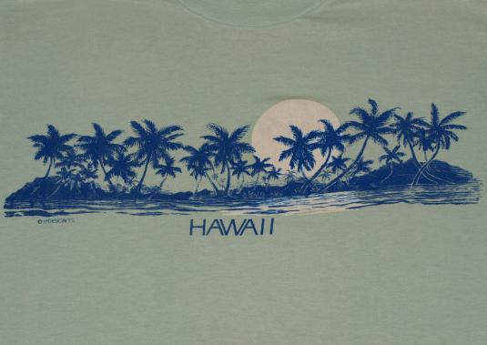 Vintage 1980s Hawaii Palm Tree Surf Beach T-Shirt