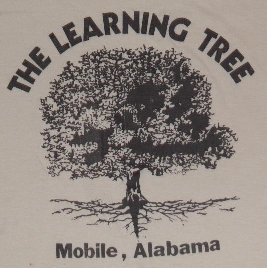 Vintage 1980s Mobile Alabama The Learning Tree T-Shirt