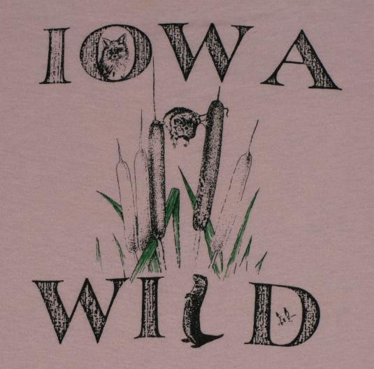 Vintage 1980s Pink Iowa Wildlife T-Shirt Animals