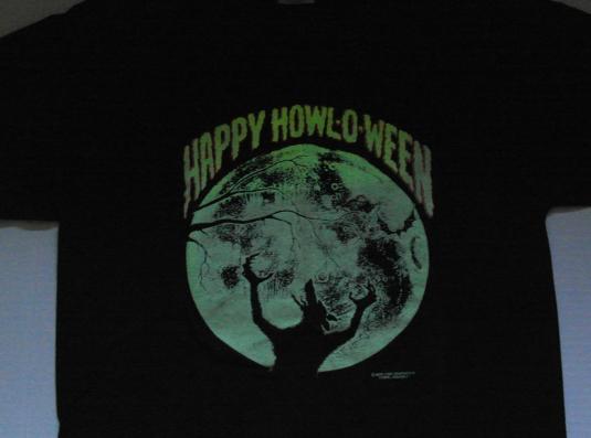 VTG Happy HOWL-0-Ween Halloween Werewolf Glow-in-Dark Shirt