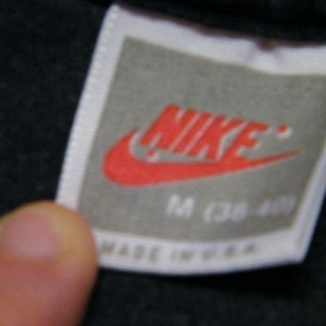 Vintage 1989 Nike Cascade Run Off Running Race T-Shirt