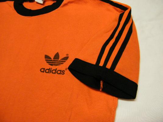 boné trucker trefoil