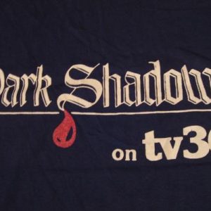 Vintage Dark Shadows T-Shirt TV30 Show Soap Tim Burton L/M