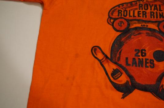 Vintage Royal Roller Rink and Bowling Lanes T-Shirt Small