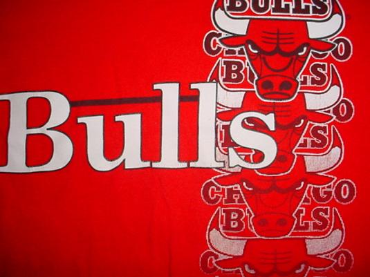Vintage Chicago Bulls T-Shirt The Game 1990s L/M