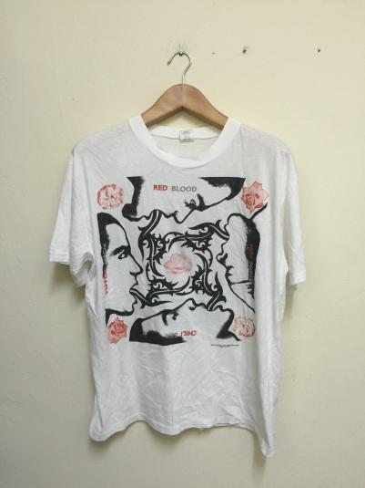 90s Red Hot Chili Peppers Australian Tour Tshirt | Defunkd